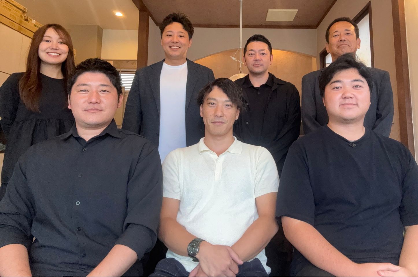スタッフ集合写真